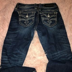 Rock revival straight leg jeans